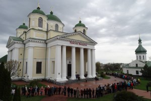 Екскурсія по Спасо-Преображенському монастирю, Новгород-Сіверський